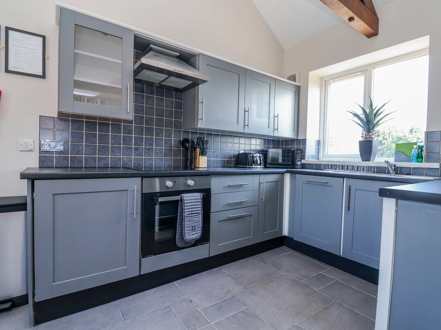 Elwy Cottage Kitchen